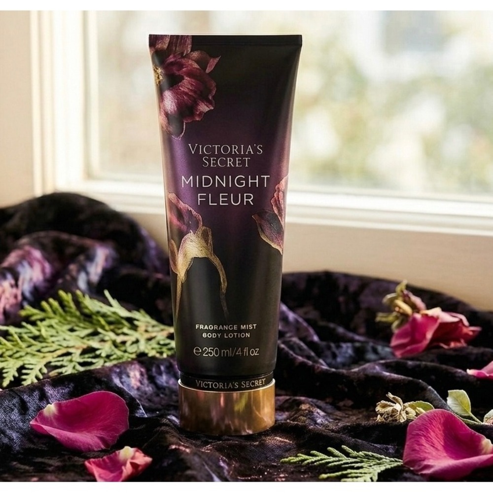 RARE Victoria's Secret Midnight Fleur Body Cream Starfruit & Vanilla Flower NEW
